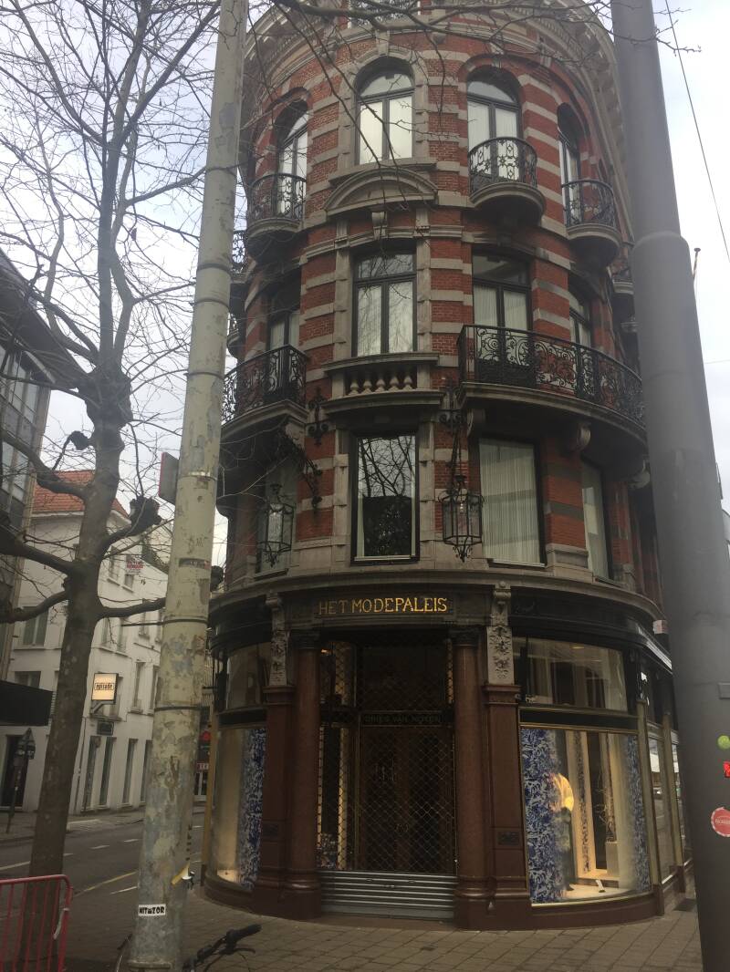 Wilma de krom in Antwerpen