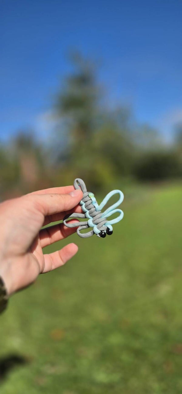 Porte clé libellule prêt à partir