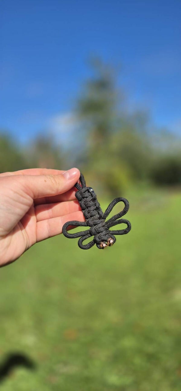 Porte clé libellule prêt à partir