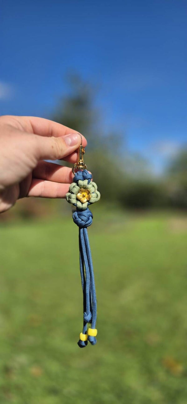 Porte clé fleur prêt à partir
