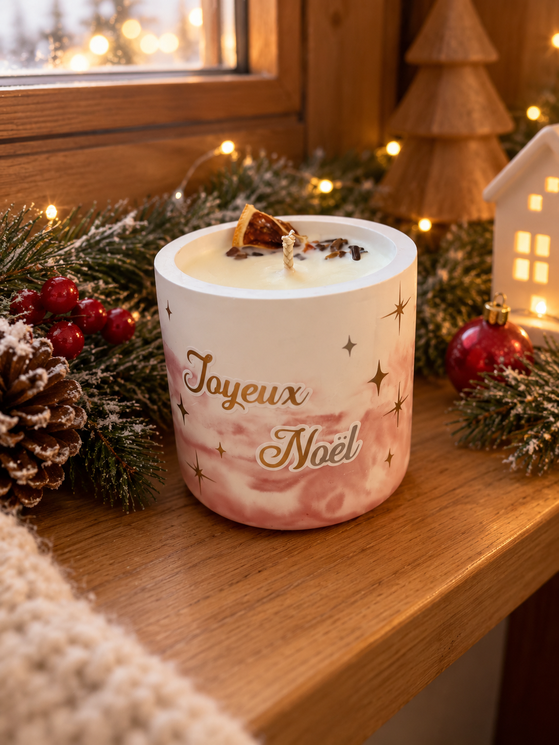 Bougie joyeux Noël - orange épicée