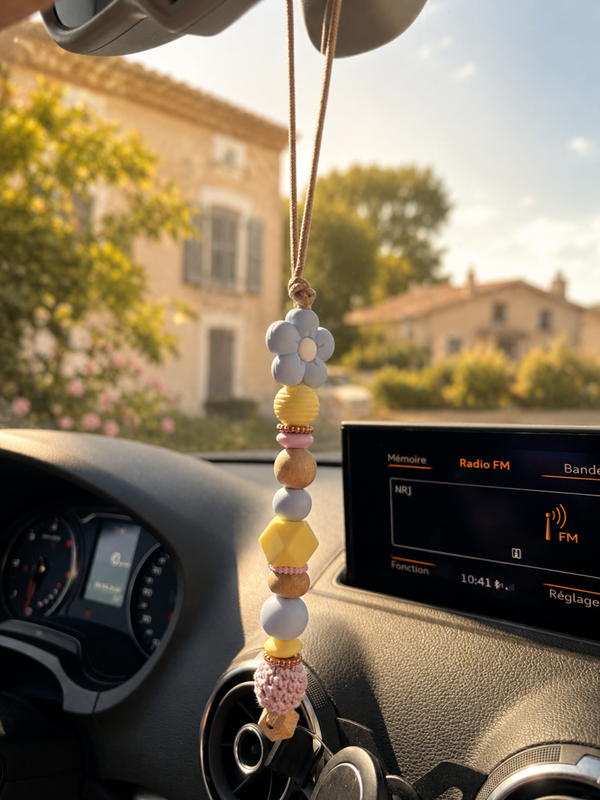 Bijou de voiture