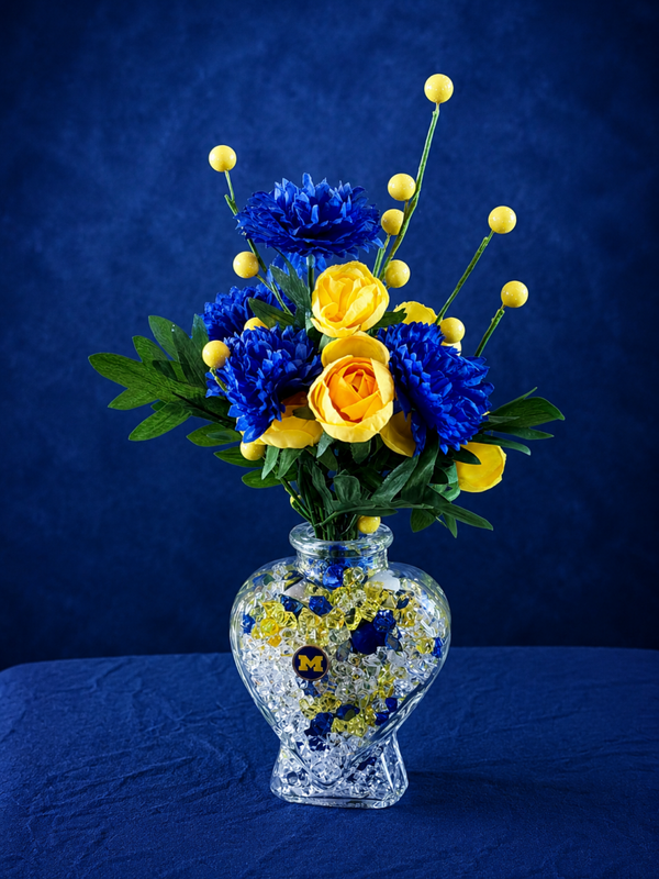 Sports Wolverine Spirit Heart Bouquet