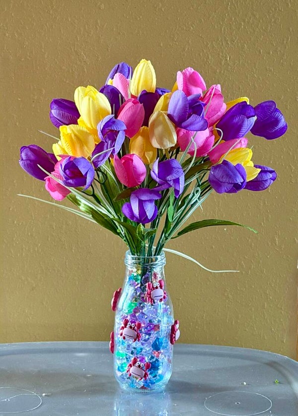 Tulip Crabs Bliss  🦀🌷