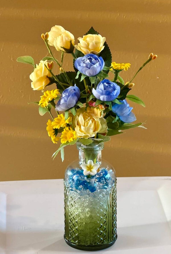 Blue Coastal Garden Bliss 💙🌼