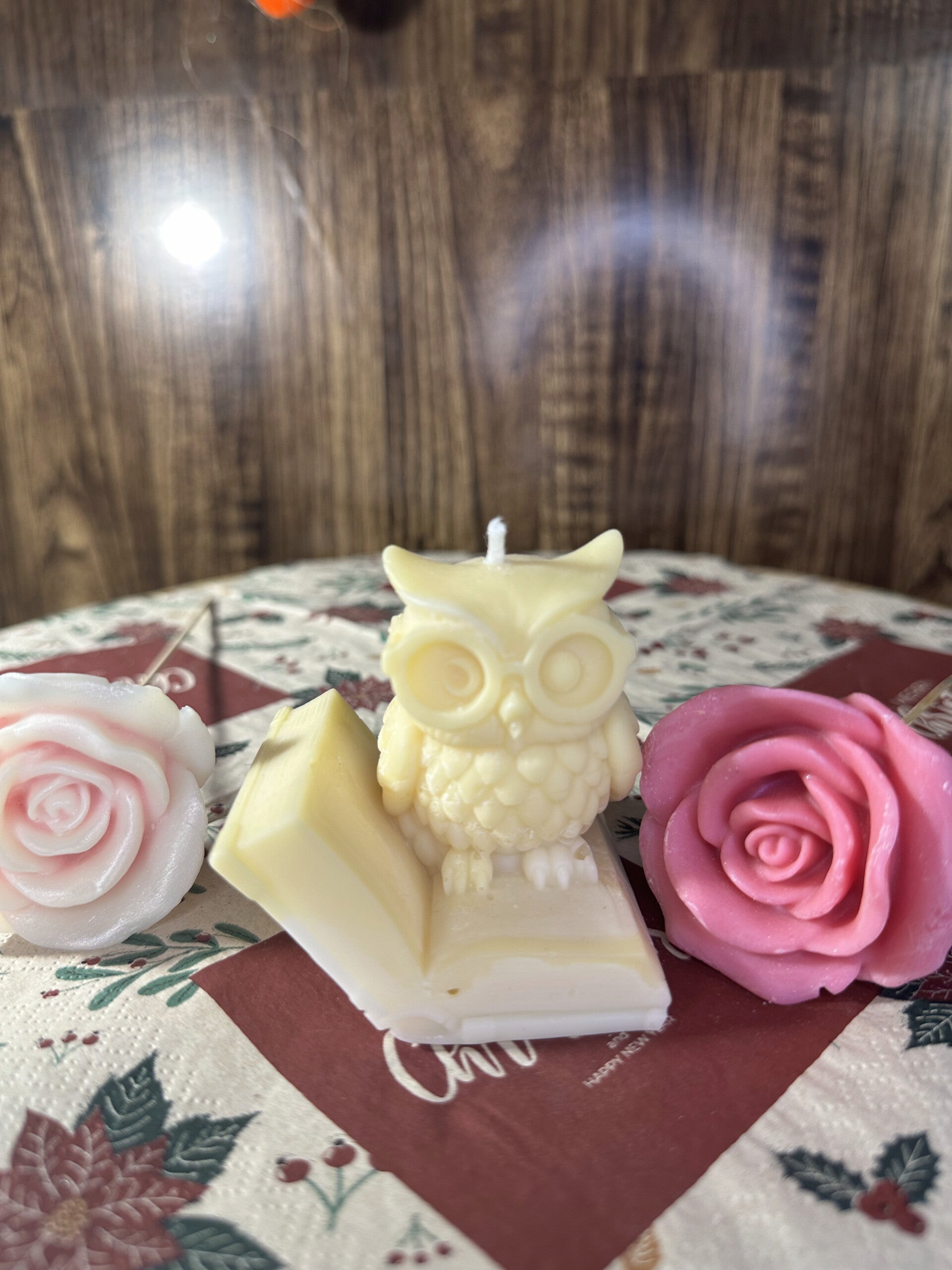 Kerze "Eule" - handgegossen aus Rapswachs