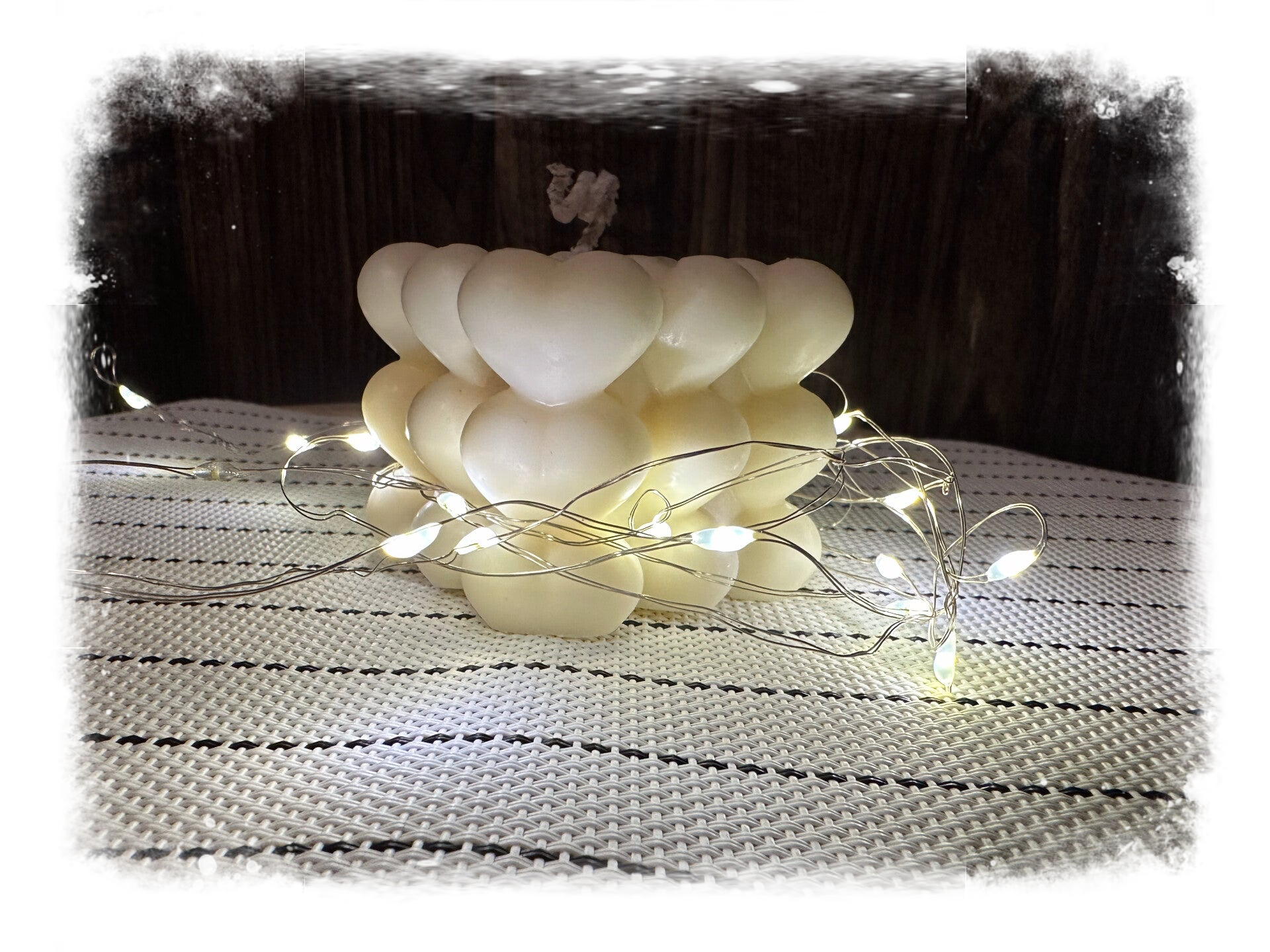 Kerze " Herz Bubble" handgegossen aus Rapswachs