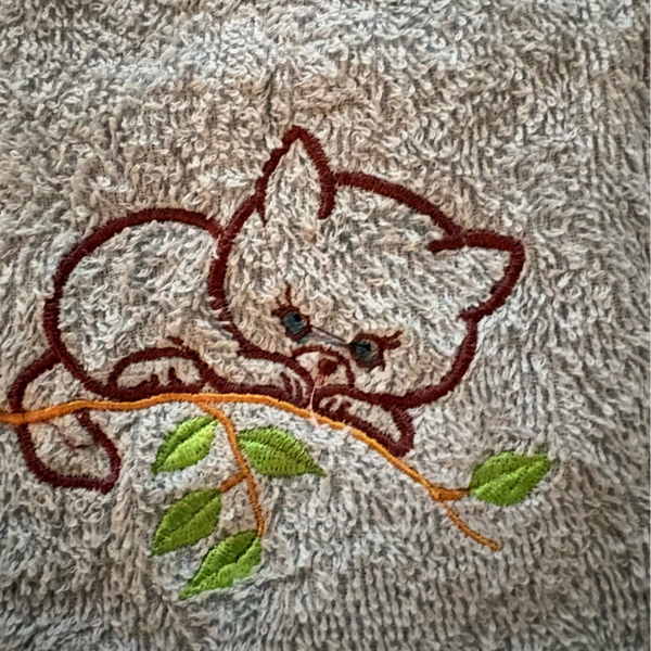 Gästetuch Katze auf Zweig