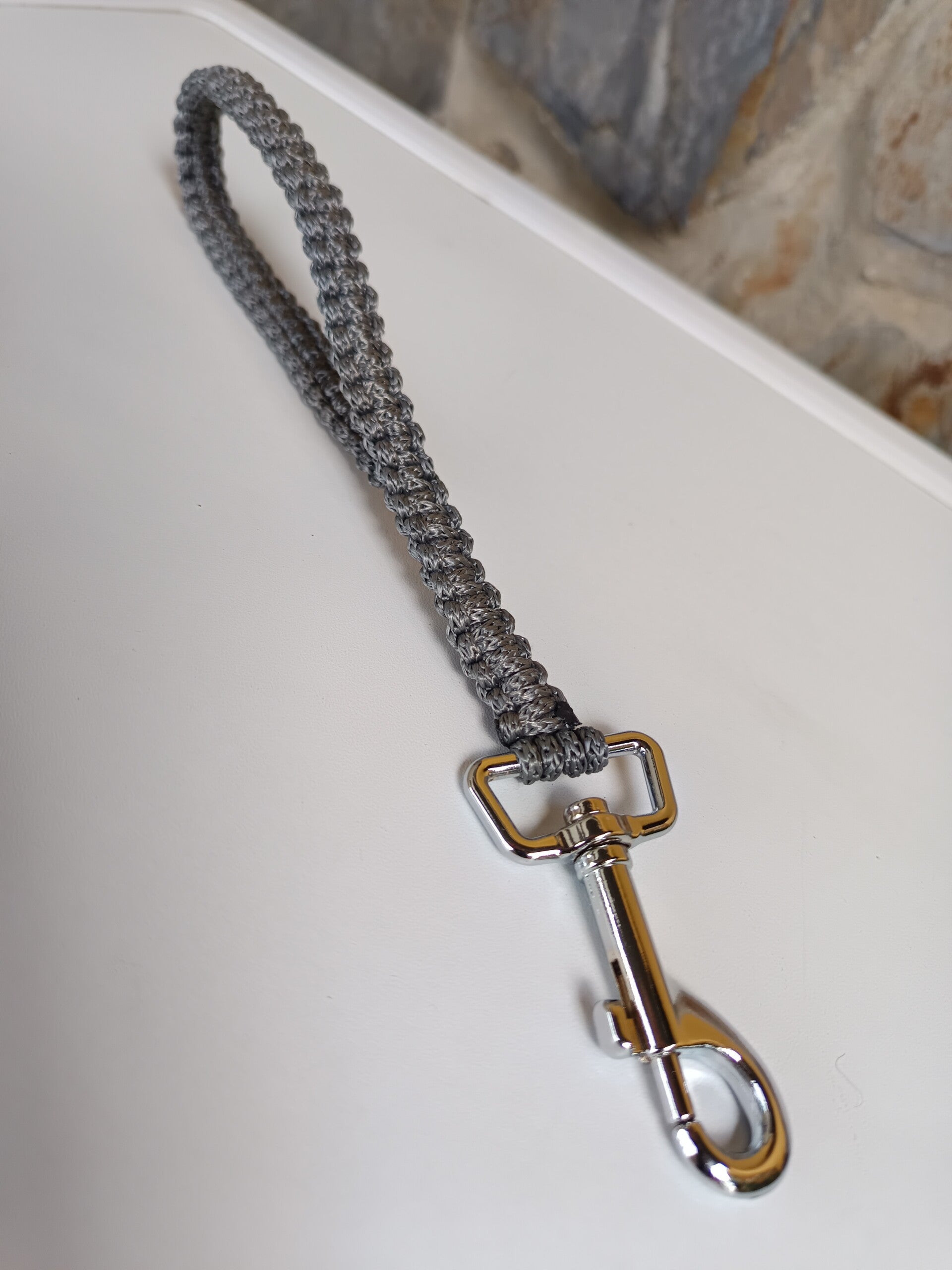 🌿 MiniStrap Macramé – Asa Multiusos Artesanal en Cordón Náutico