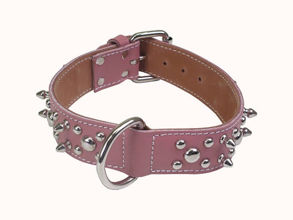 COLLIER EN CUIR DOUBLE COUSU, PICS/CLOUS, CENTRE ANNEAU ''D'',