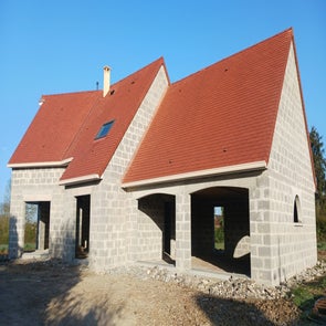 CHT CONSTRUCTION TORIGNY hors-d-eau-construction-r-1-double-garage-secteur-torigny-50-cht-standard.jpg