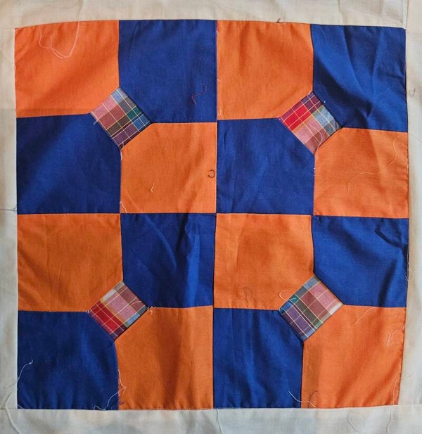 Bowtie, 14"x14" Unframed Quilt Square