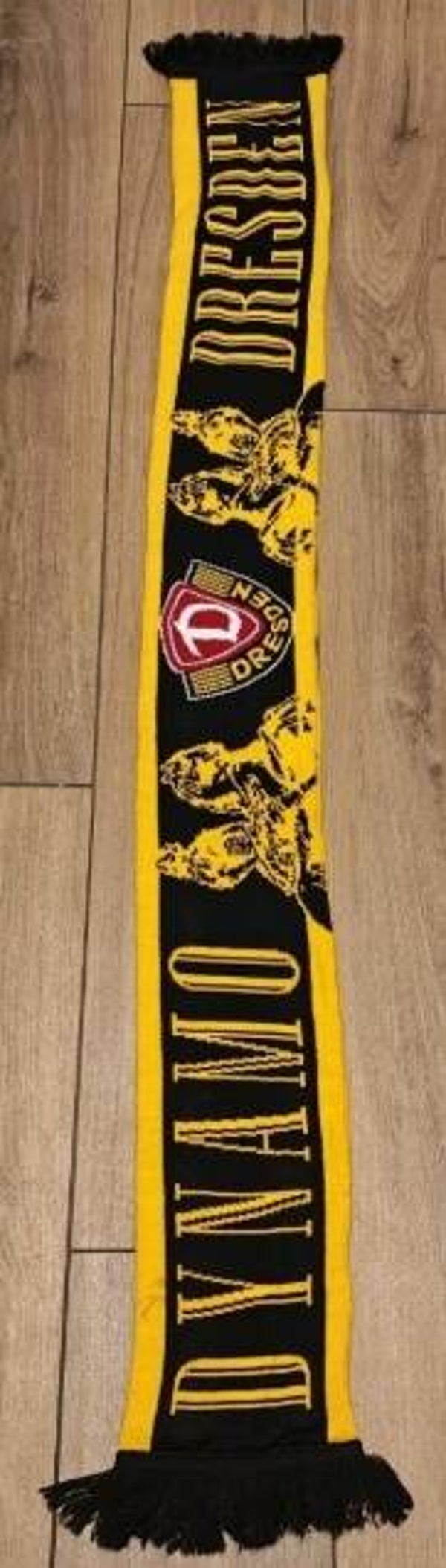 Dynamo Dresden Fan Schal Mit Fransen "Sportgemeinschaft"  Flauschig ⚽⚽⚽