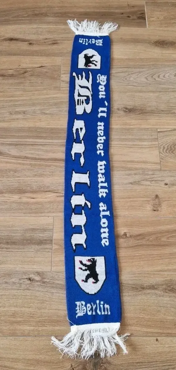 Berlin Fanschal mit Fransen "You"ll never Walk alone " 1.Bundesliga ⚽️⚽️⚽️⚽️