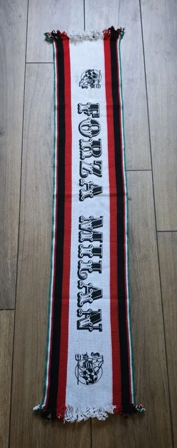 AC Milan Fan Schal Mit Fransen Siebdruck ⚽⚽⚽⚽