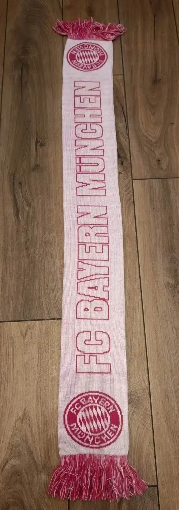 FC Bayern München Fan Schal Mit Fransen "Rosa" ⚽⚽⚽