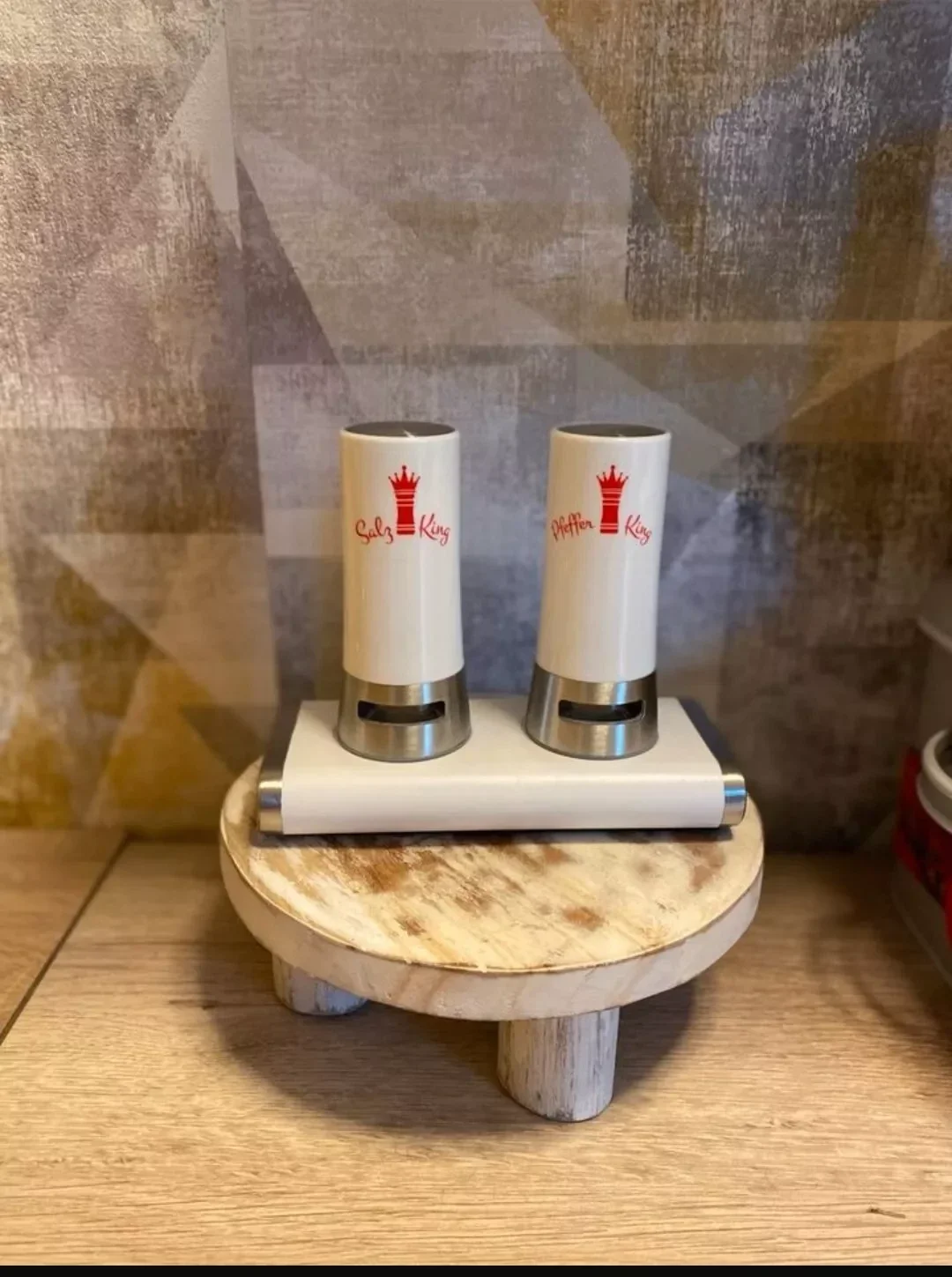 Salz und Pfefferstreuer mit Ablagebrett Neu Verpackt