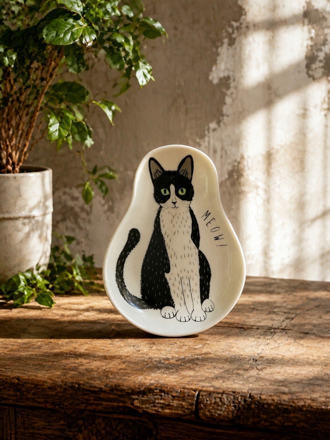 Lille porcelæns skål med kat