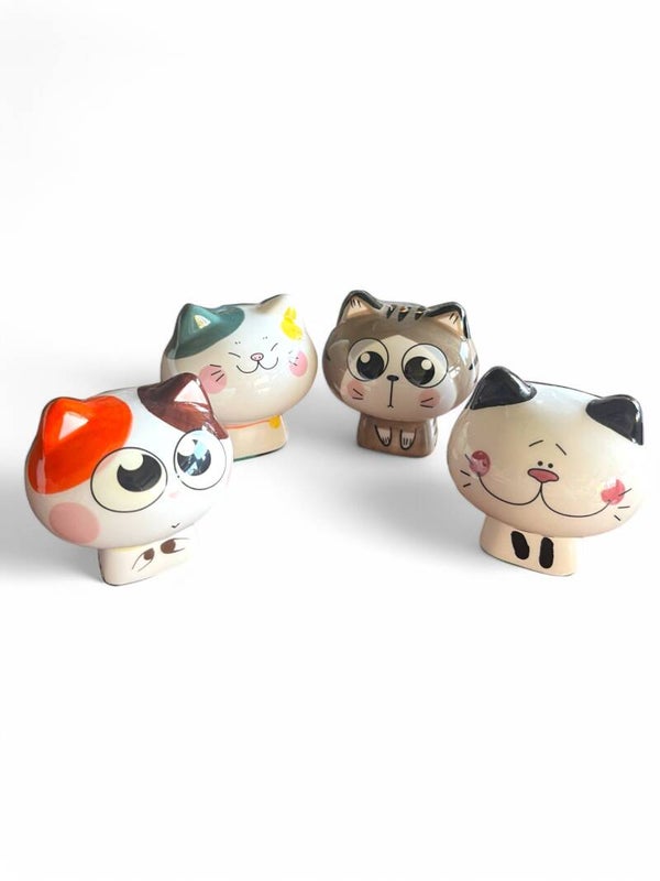 Hvid lykkebringende porcelæns figur