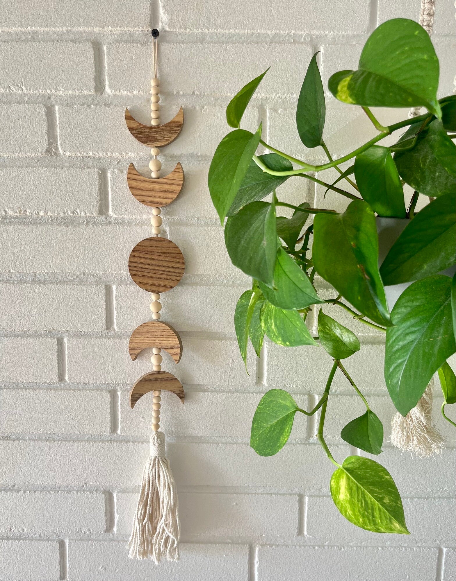 Træophæng med månefaser