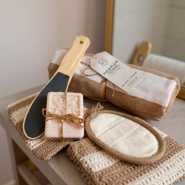 Wellness gavepakke i beige & hvid