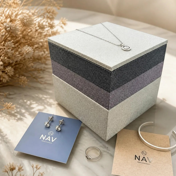 Nav Scandinavia smykkeskrin "stack"