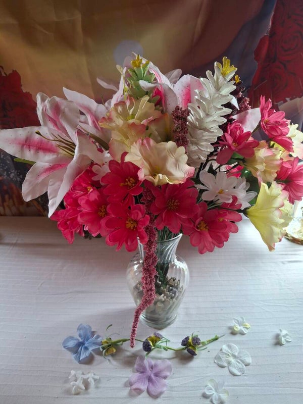#11 Pink & White Lily Arragement