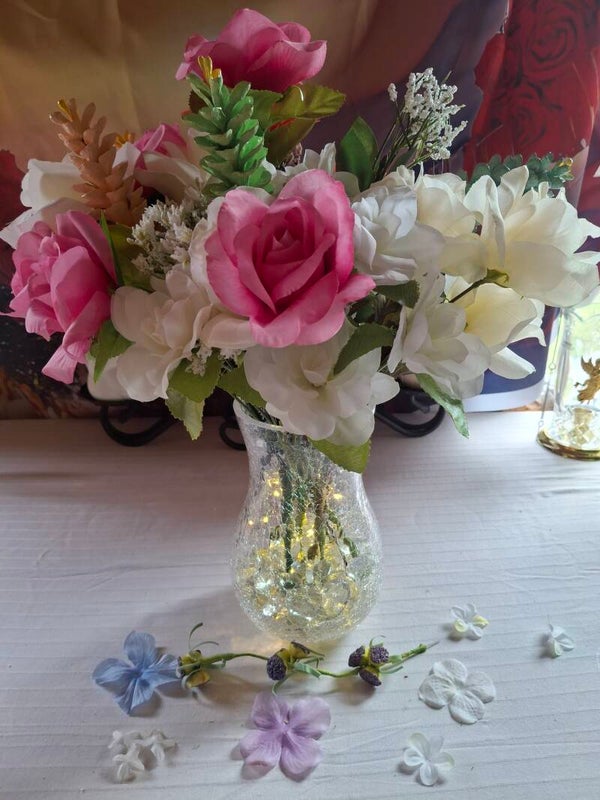 #15 Pink and White Roses