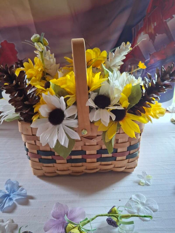 #24 Sunflower & Daisy Basket