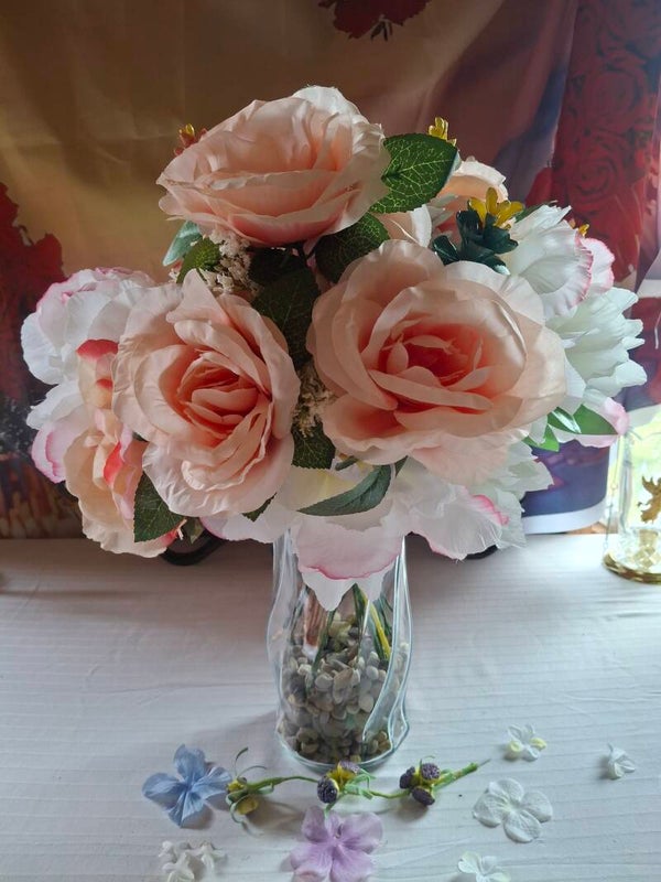 #41 Peach Roses Bouquet