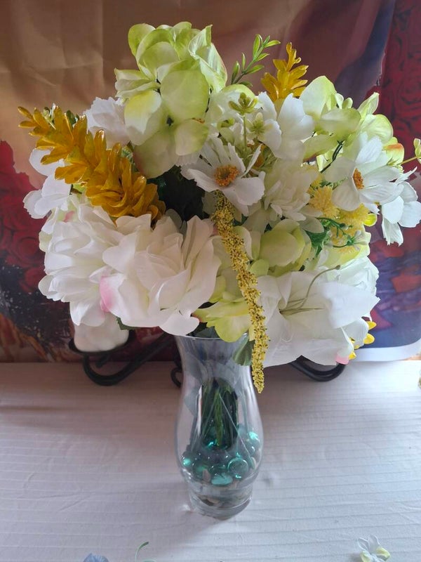 #4 Green hydrangeas and Yellow dahlia mix arrangement