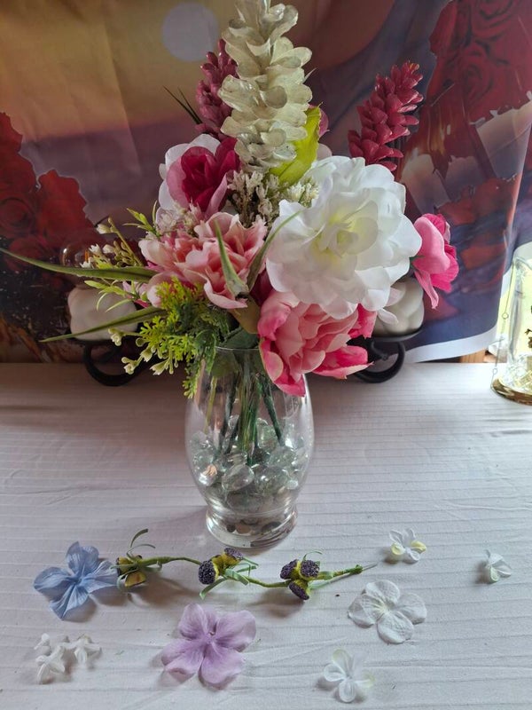 #5 Pink & White MIxed Arrangement