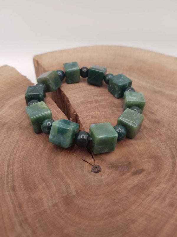 Armband aus Moosachat