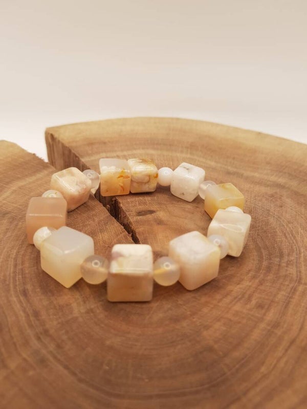Armband aus Blumenachat