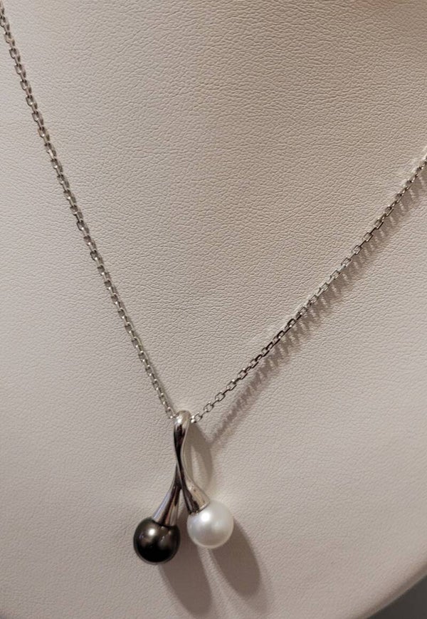 Collier 50cm en argent pendentif toi et moi perle de tahiti et perle de culture