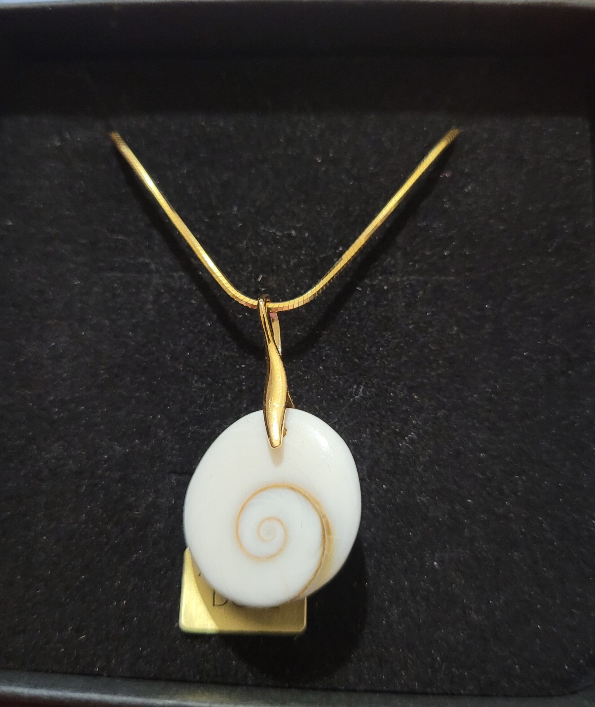 Collier 50cm en argent doré or fin oeil de sainte lucie