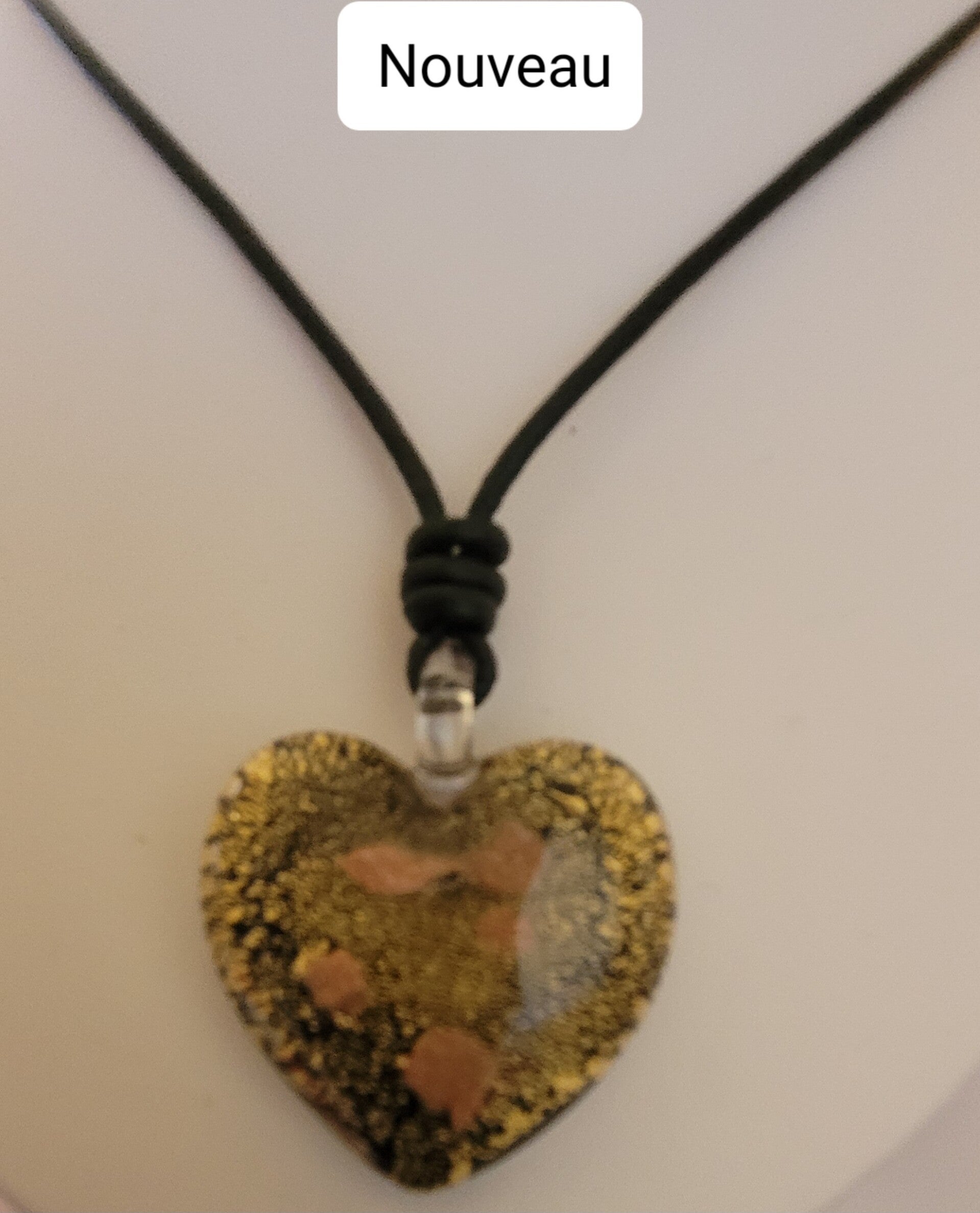 Collier cuir réglable pendentif coeur en verre de murano