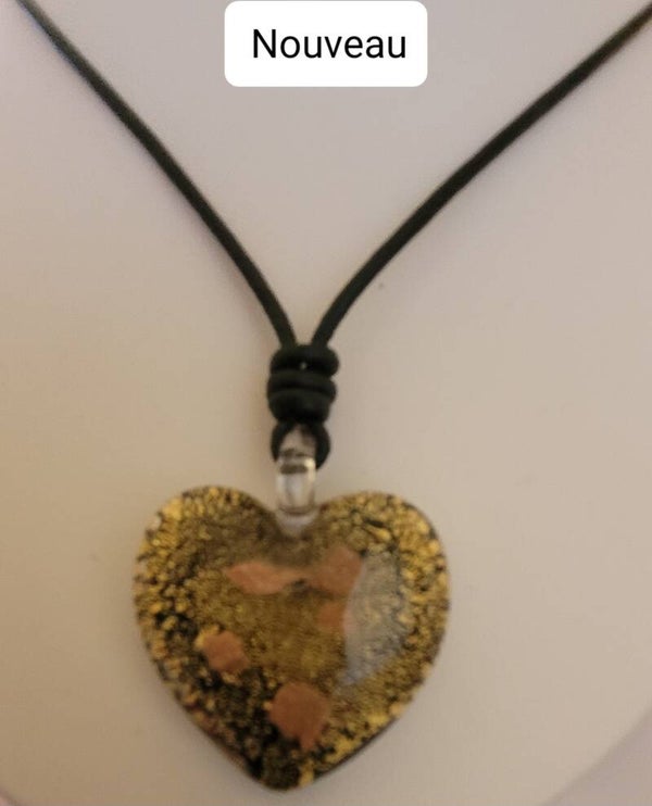 Collier cuir réglable pendentif coeur en verre de murano