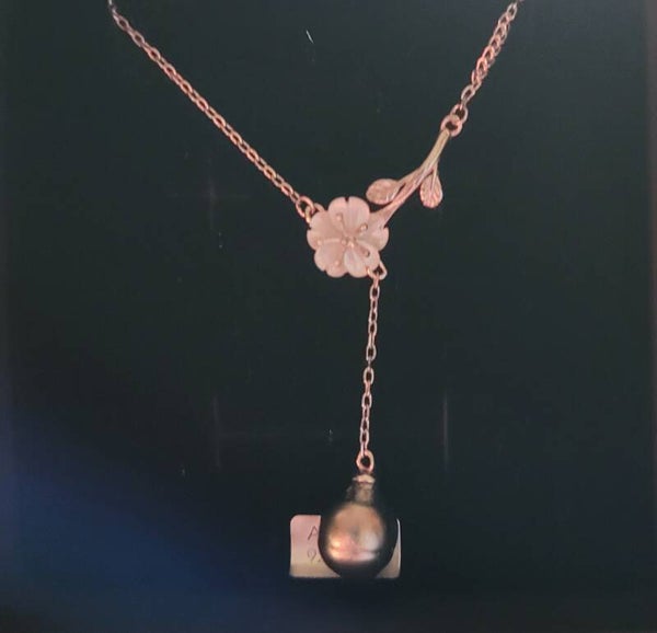 Collier 45cm ajustable en argent perle de tahiti et nacre