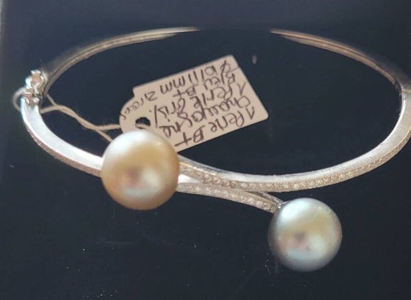 Bracelet jonc ovale en argent toi et moi perles de tahiti