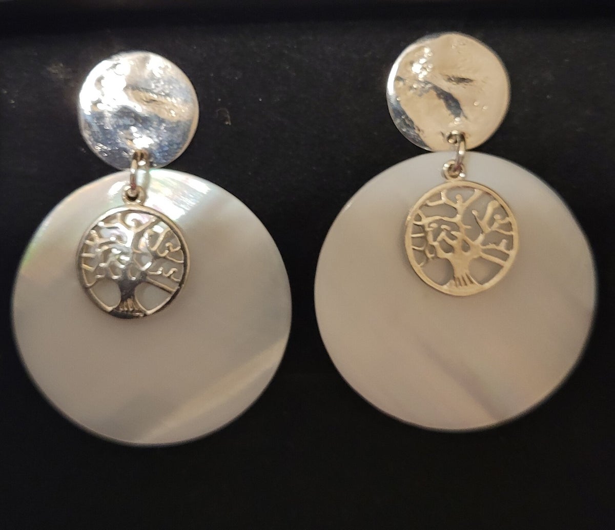 Boucles D'oreilles Charmantes En Argent Et Nacre - Modèle BO-AR-89 - Neuf Avec étiquettes