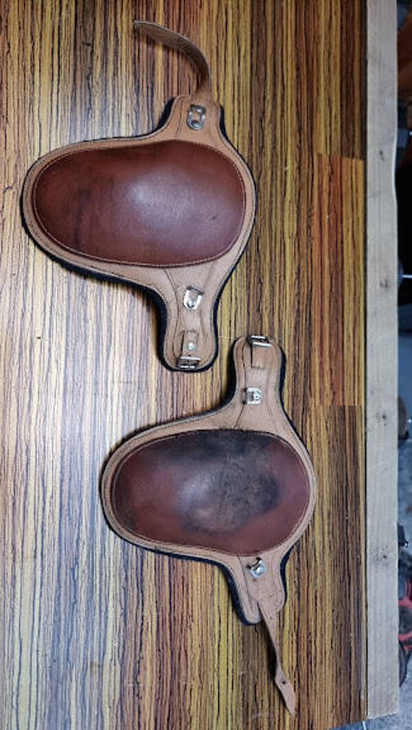 Leather Knee protector