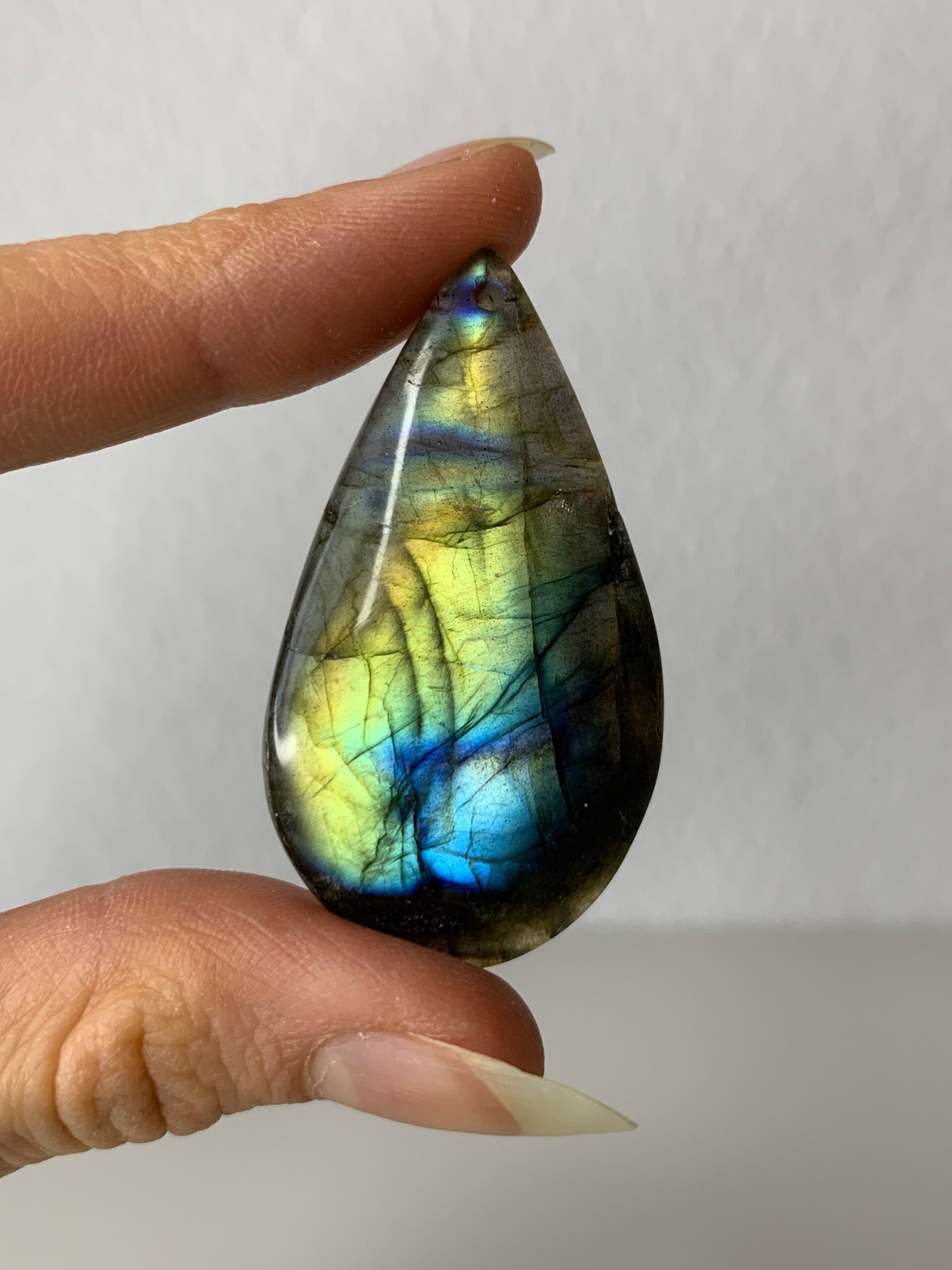 Labradoriet amulet hanger