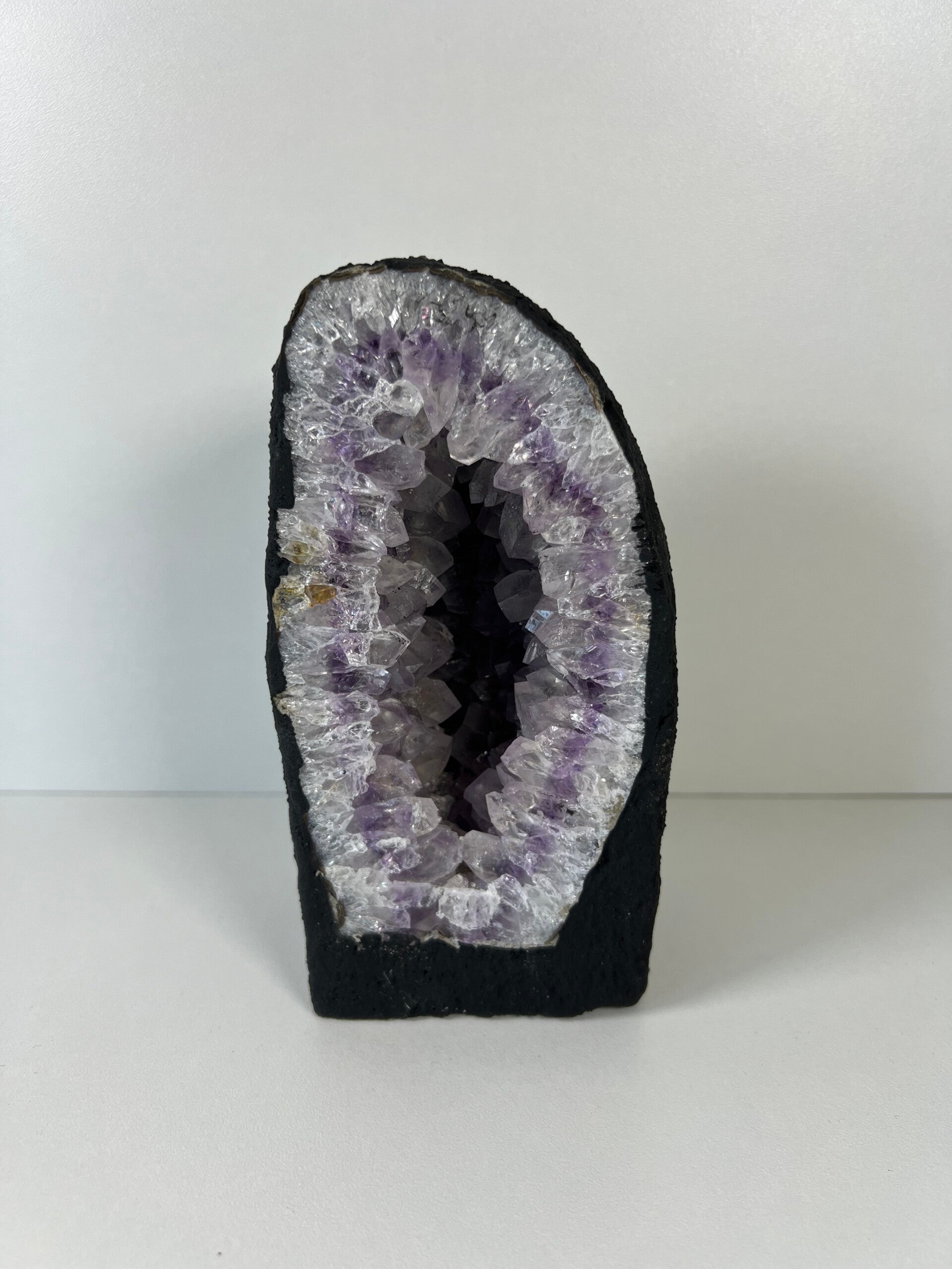 Amethist geode staand