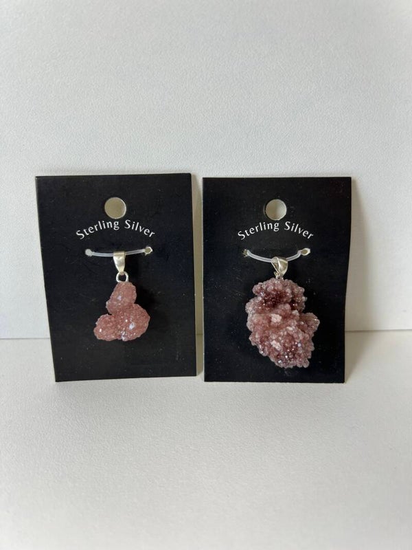 Roze chalcedoon zilveren hanger