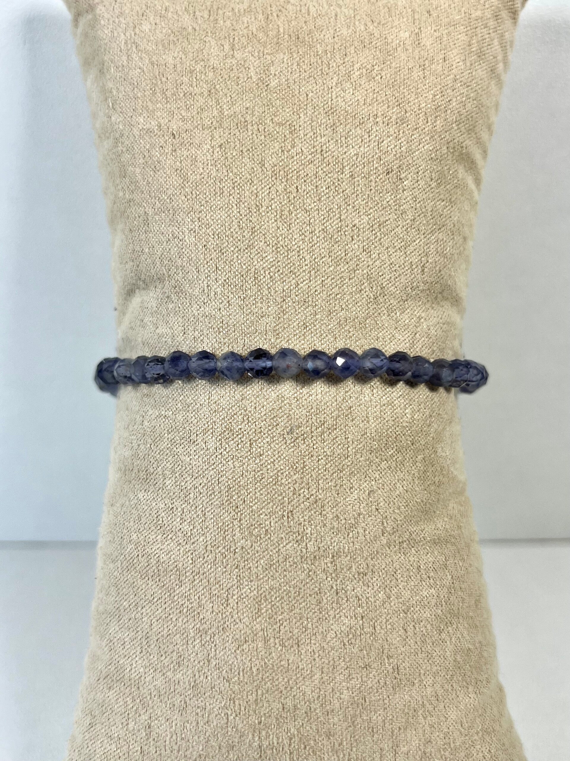 Ioliet facetarmband