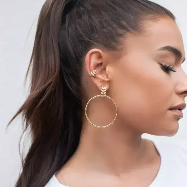 Carmen Lorenza oorbellen Daisy Hoop