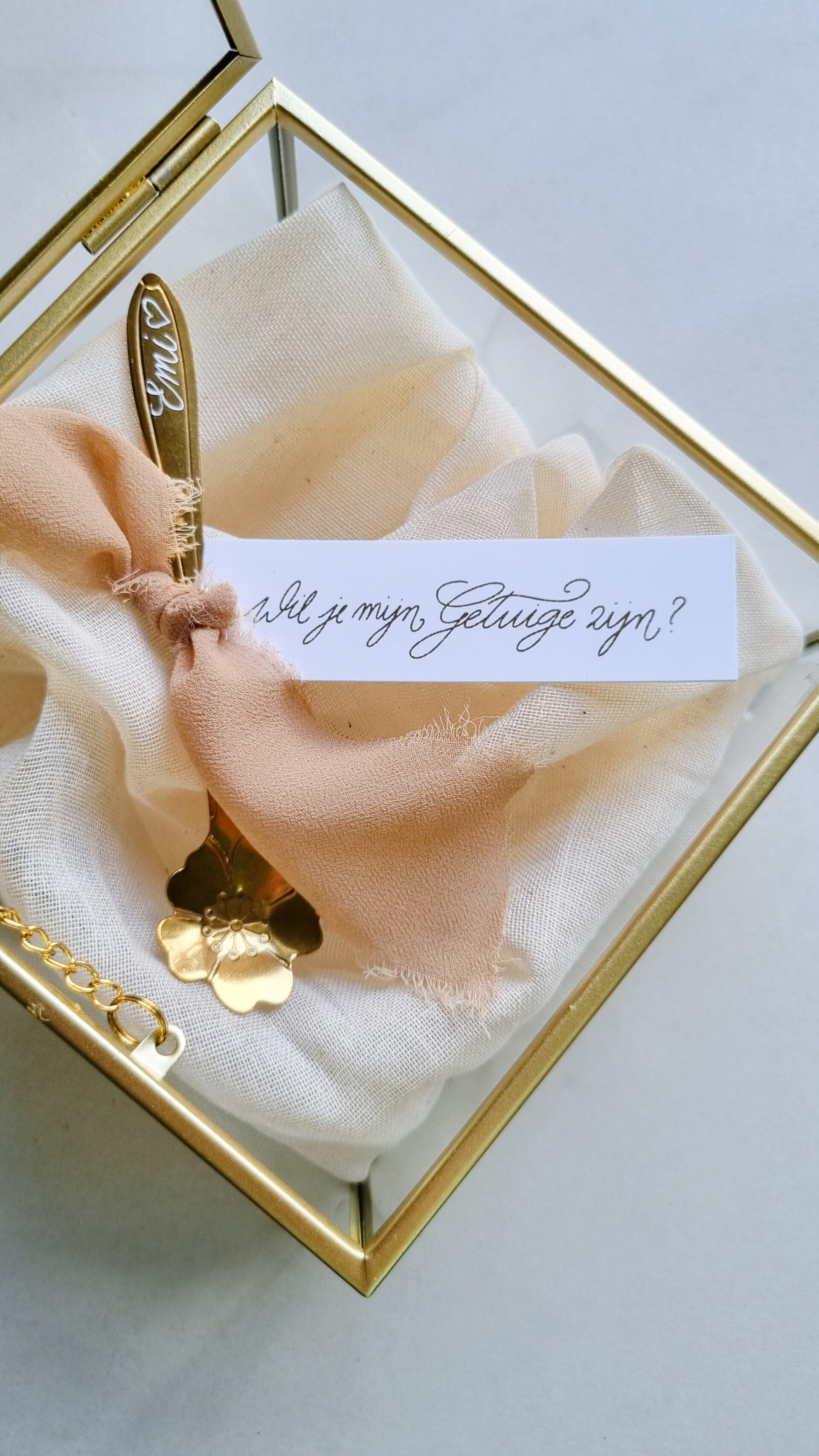 Label - Wil je mijn getuige zijn?