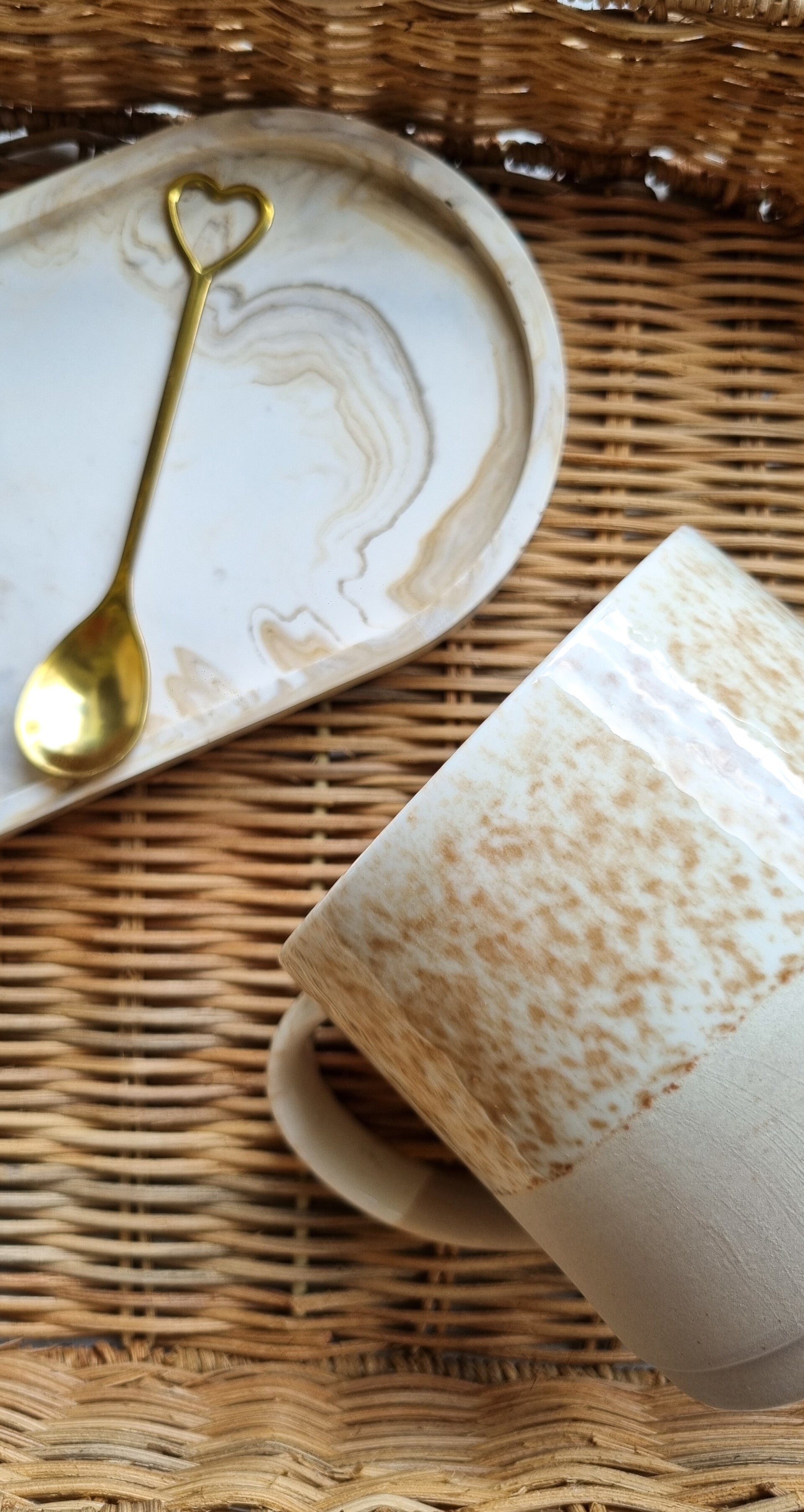 Ovaal bord beige