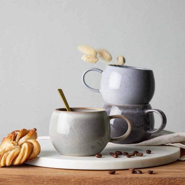 Mok met gravure - Grey sand